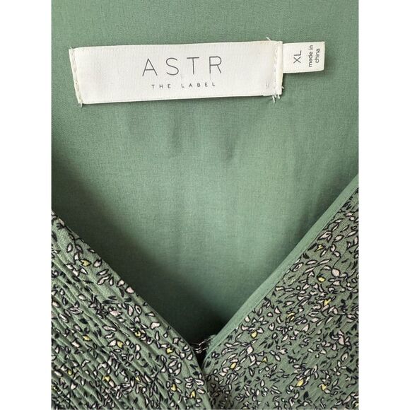 ASTR The Label Green Ruched Ruffle Floral Print Midi Dress - Picture 8 of 13